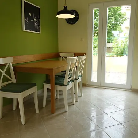 Apartment Apartman Iva *